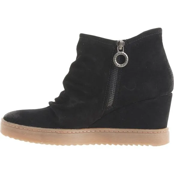 new  Sofft Siri Wedge Booties  Waterproof Suede   5S3