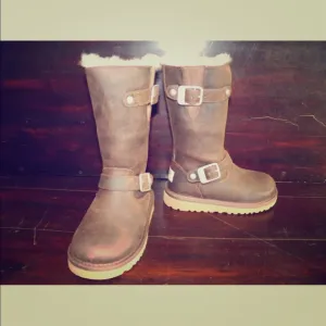 New UGG Kids Brown Leather Buckle Boots