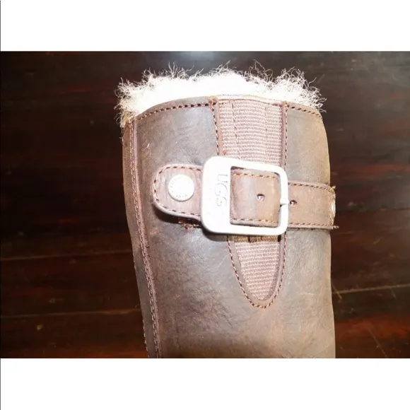 New UGG Kids Brown Leather Buckle Boots