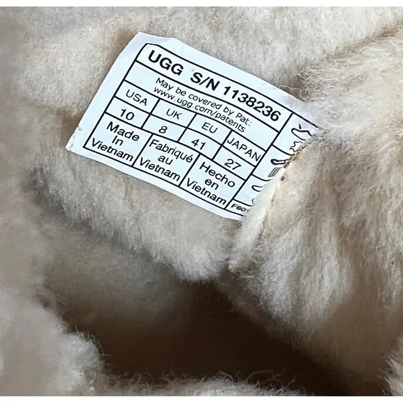 NEW UGG Naiyah Winter Boots Size 10
