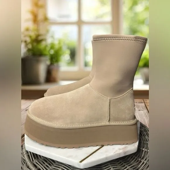 NEW UGG Women's Classic Dipper Sand Platform Shearling Suede Boots 1144031 SZ 9
