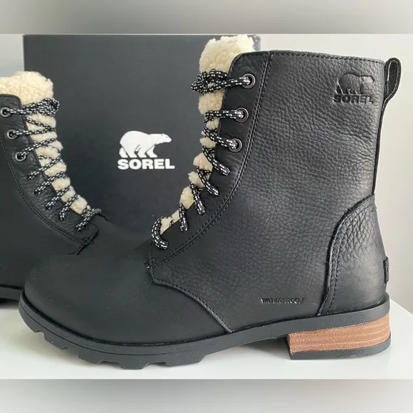 NEW W BOX Sorel Emelie Shearling Short Lace Up Cozy Black White Boots Shoes Sz 9