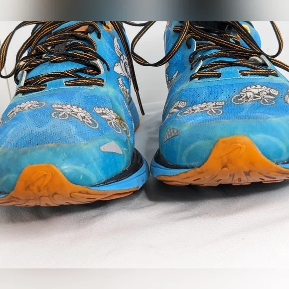 Newton Kona 2018 running shoes 11.5 turtles Hawaii turquoise blue orange