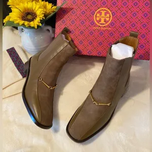 ✨NEW✨TORY BURCH EQUESTRIAN LINK CHELSEA BOOTS