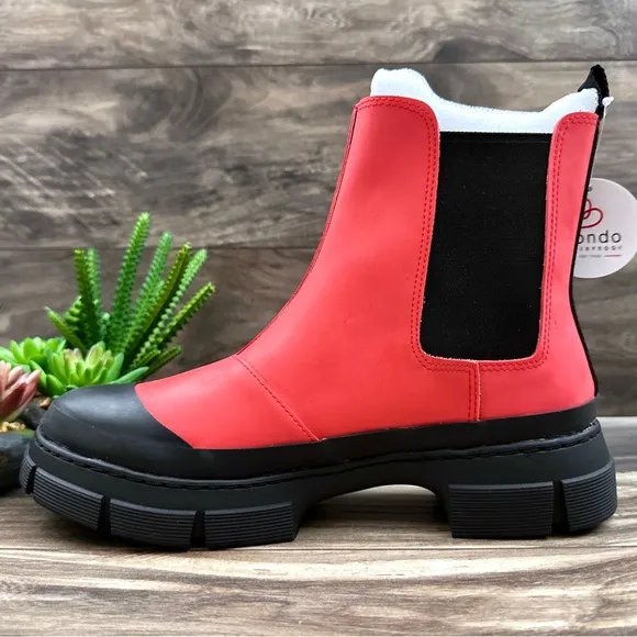 NIB Blondo Helga Waterproof Winter Chelsea Boots Red 8.5M
