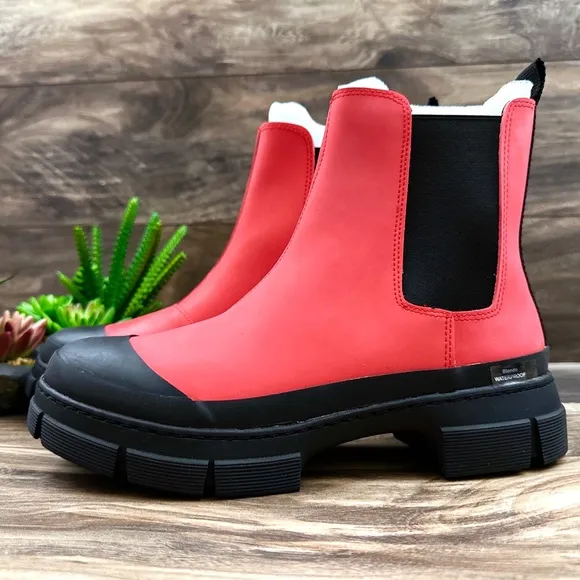 NIB Blondo Helga Waterproof Winter Chelsea Boots Red 8.5M