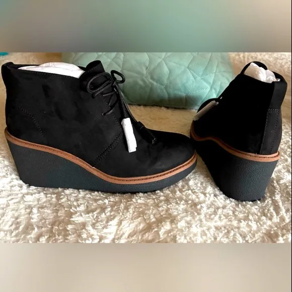 NIB Dr Scholl’s Women’s Black Leather Boots - Size 8.5