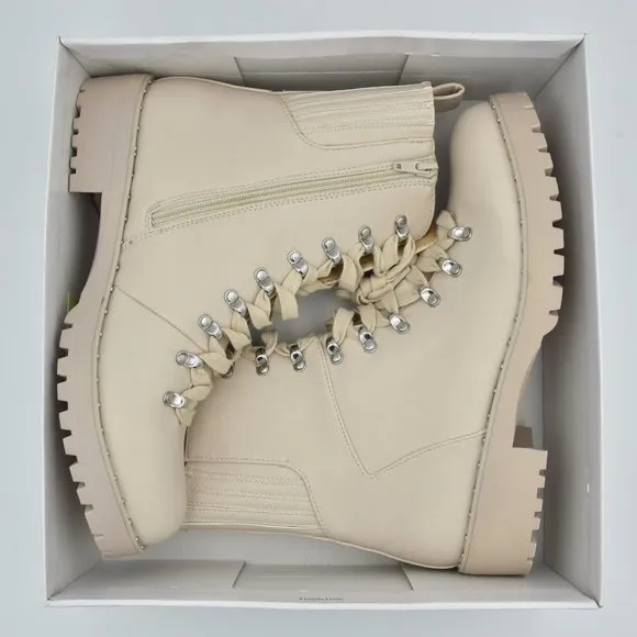 NIB DV Dolce Vita Oderra Women's Ankle Combat Boots, Off White, 9.5