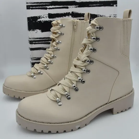 NIB DV Dolce Vita Oderra Women's Ankle Combat Boots, Off White, 9.5