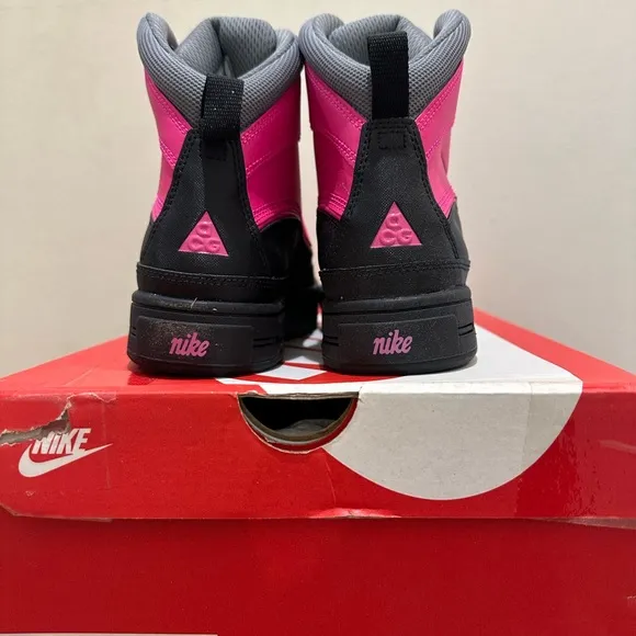 NIB GIRLS' BIG KIDS' NIKE WOODSIDE 2 HIGH ACG WINTER BOOTS  524876 600