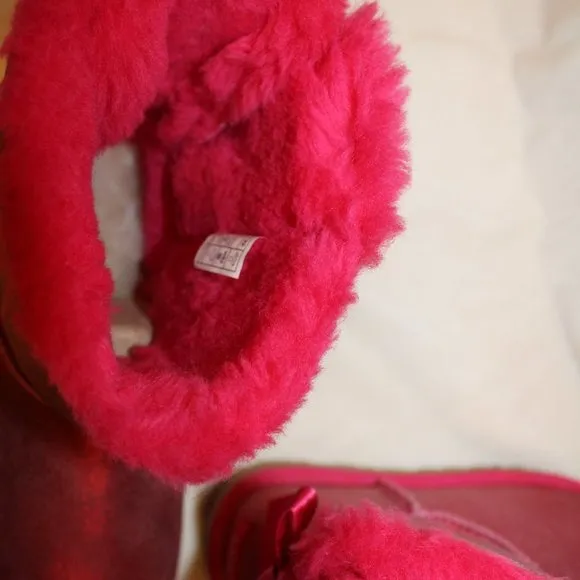NIB UGG WOMEN'S GLISTEN MINI BAILEY BOW FUSCHIA‎ WINTER BOOTS