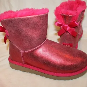 NIB UGG WOMEN'S GLISTEN MINI BAILEY BOW FUSCHIA‎ WINTER BOOTS