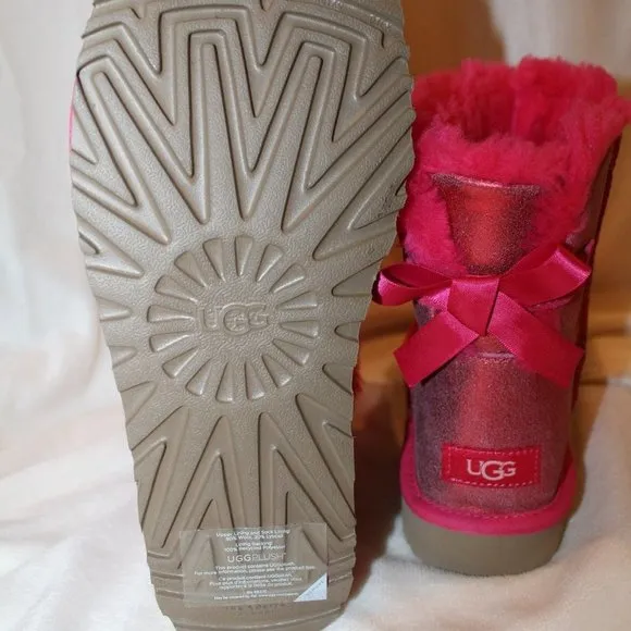 NIB UGG WOMEN'S GLISTEN MINI BAILEY BOW FUSCHIA‎ WINTER BOOTS