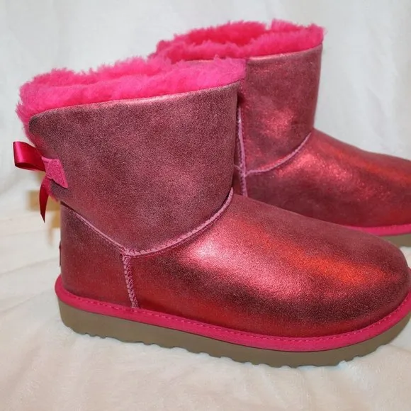 NIB UGG WOMEN'S GLISTEN MINI BAILEY BOW FUSCHIA‎ WINTER BOOTS