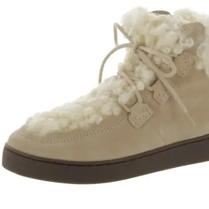 NIB Vionic Orthopedic Neutral Fuzzy Sherpa Boots