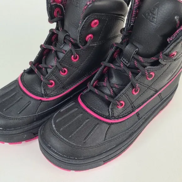 Nike ACG Woodside 2 Little Girl's Winter Boots Black Pink