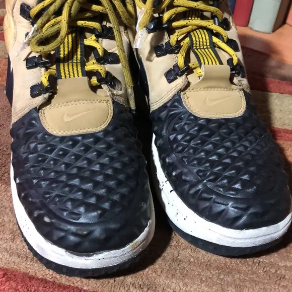 Nike Air Force 1 Duck boots Lunar Size 6Y