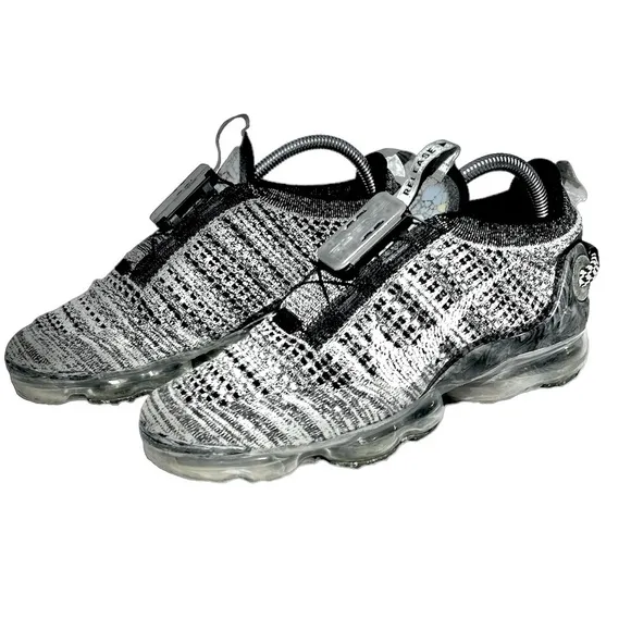 Nike Air Vapormax FlyKnit Oreo‎ Black White Fly Ease Running Shoes