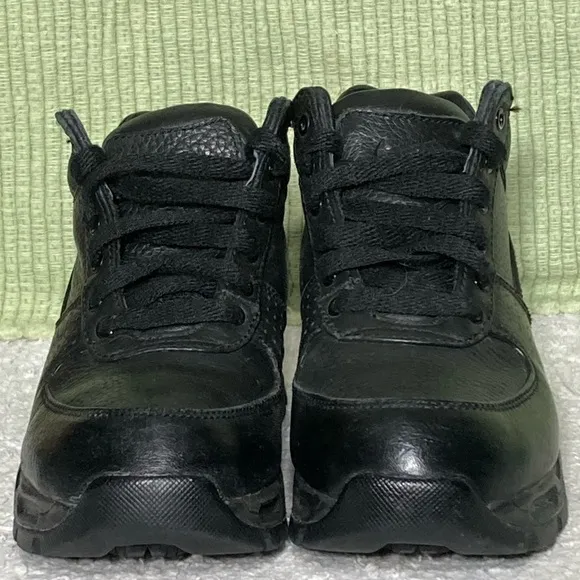 Nike Kids Air Max Goadome ACG Black Leather Waterproof Boots Shoes - Size US 2Y