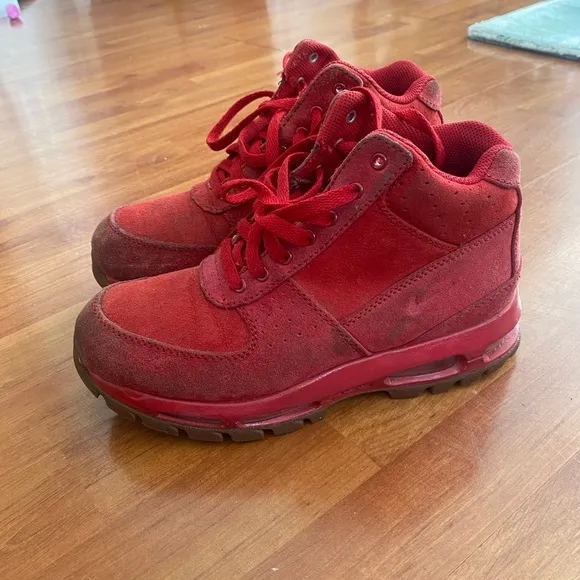 Nike Sz 6 Y Air Max Goadome Gym Red ACG Winter Boots 311567-602 GS.