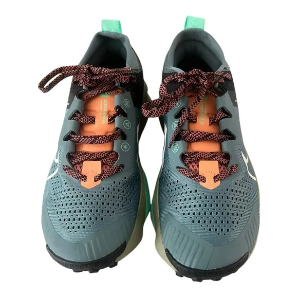 Nike ZoomX Zegama Trail Running Shoes Womens Size 8 Mineral Slate Hiking Outdoor