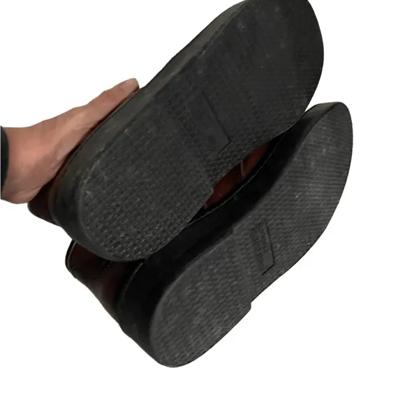NWOB Wolverine Leather Chukka Boots‎