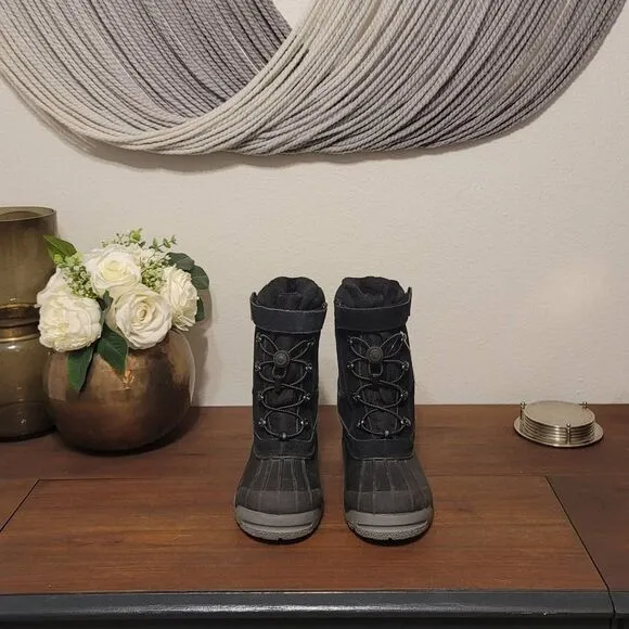 NWOT Lands End Kids Drawstring Snow Boots Sz 4