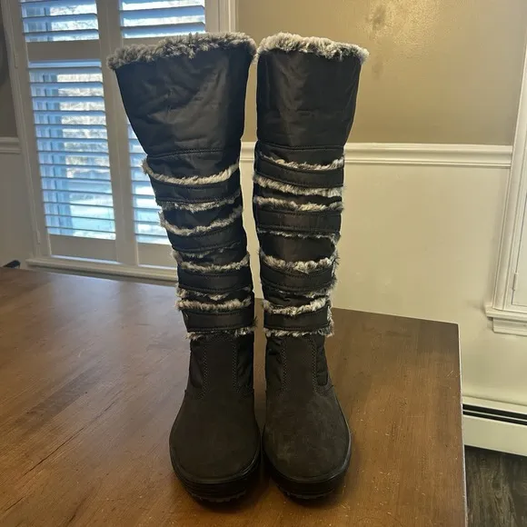 NWOT Pajar Canada Gray Lined Fur Tall Boots Winter Snow Womens EU 38 US 7.5 Fold