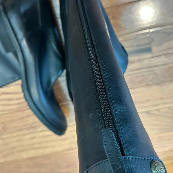 NWOT Sam Edelman Black Knee-High Leather Boots