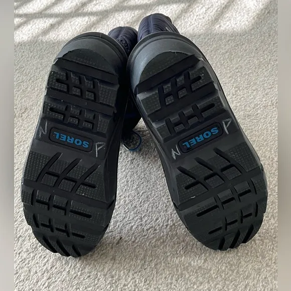 NWOT Sorel Kids Size 4 Winter Boots