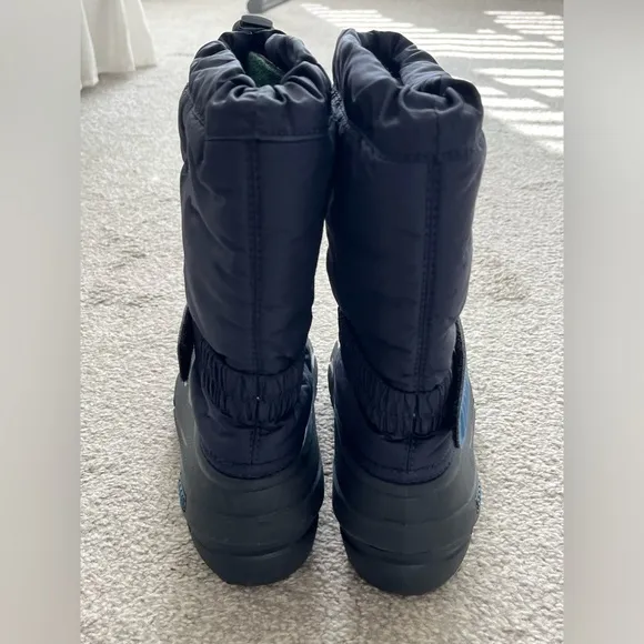 NWOT Sorel Kids Size 4 Winter Boots
