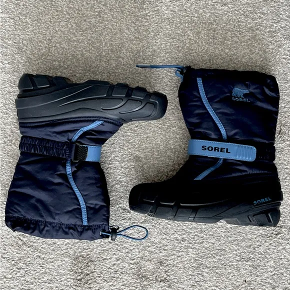 NWOT Sorel Kids Size 4 Winter Boots