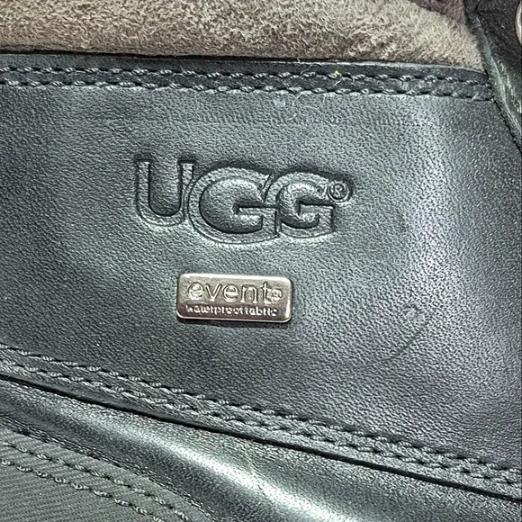 NWOT Ugg Adirondack II Vibrant black leather‎ wool snow rain boots women's 6