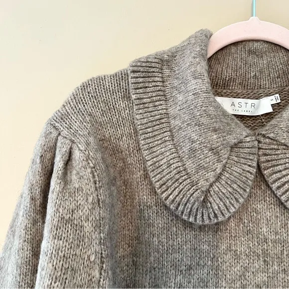 NWT Anthropologie ASTR The Label Collared Puff-Sleeved Sweater