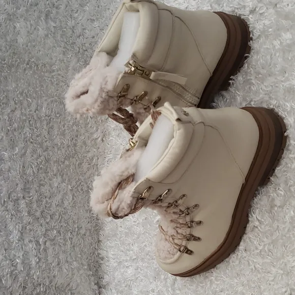NWT by Sam Edelman winter sherpa lined combat style booties