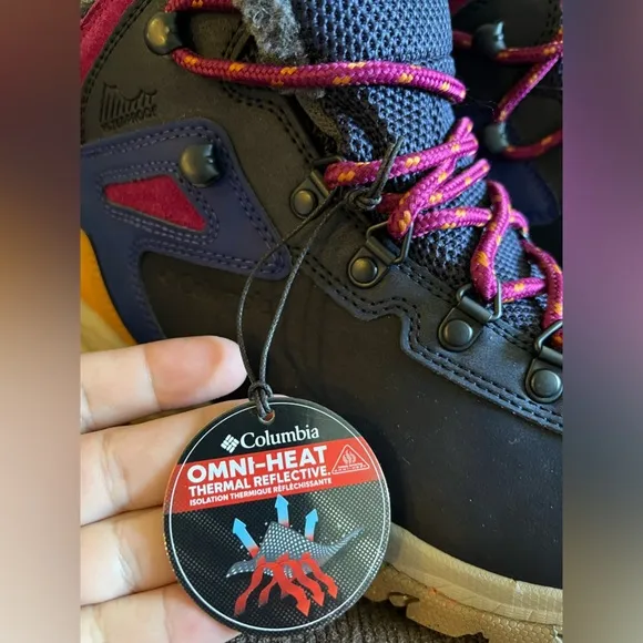 NWT COLUMBIA Women’s Newton Ridge Plus Omni-Heat Winter Boots MSRP $150
