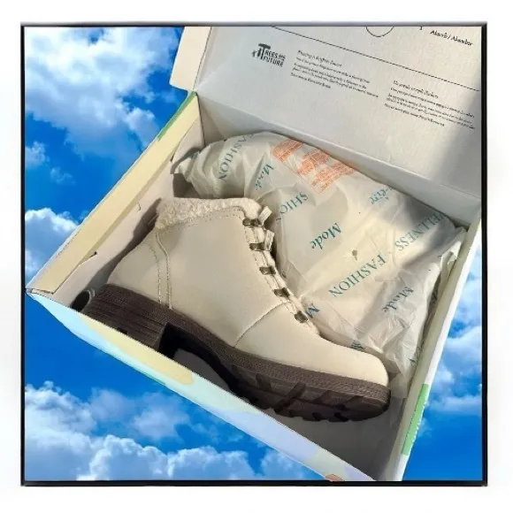 NWT Earth Origins ‘Women’s Randi Rex’ Leather Ankle Boots in “Sand White” Sz 11