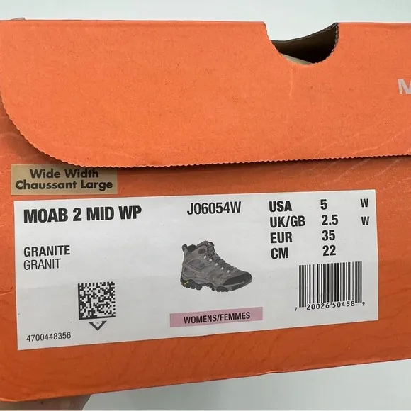 NWT Merrell Women Moab 2 Mid WP Wide Width Hiking Boots Shoes Snow Waterproof 5