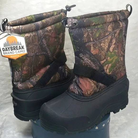 NWT Northside Frosty Leavenworth Snow Boots  Kid's Size 7