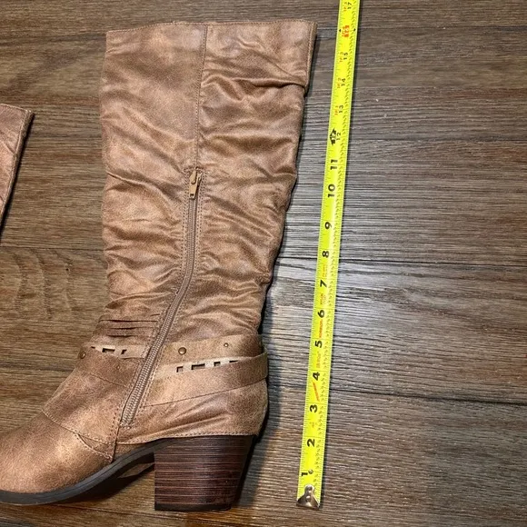 NWT POP Jordie Taupe Knee High Boots Buckle Accent Crochet Detail Size 8