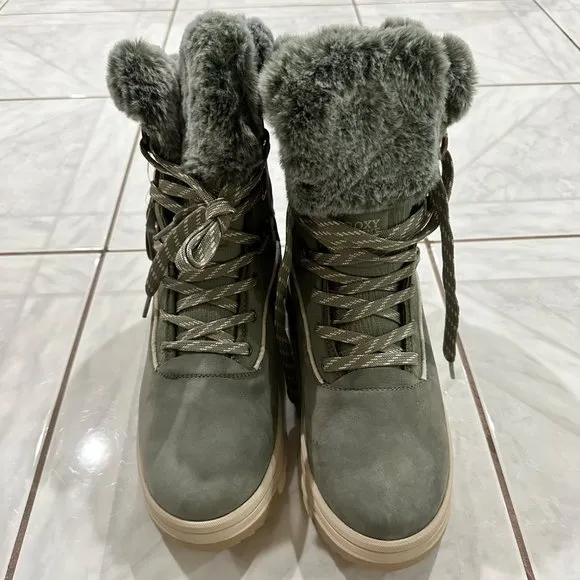 NWT Roxy Yuma Alpine Faux Fur Leather Womens Winter Ankle Boots Size 10 NEW