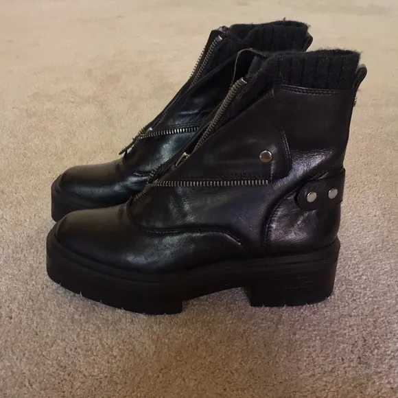 NWT Sam Edelman Linds Zipper Chelsea Leather Ankle Boots Black