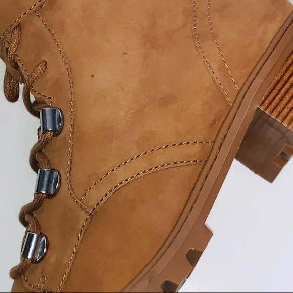 NWT Schutz Women’s Inaiah Buckled Leather Hiker Combat Boots size 10