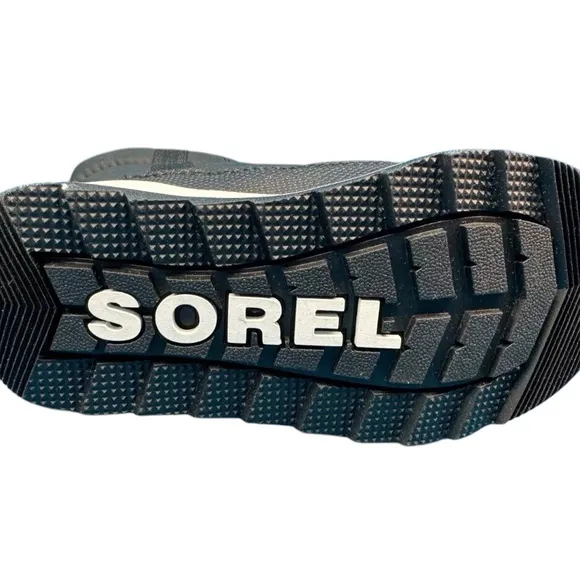 NWT Size 9 Black Sorel Kids Unisex WaterProof Insulated Puffy Black Snow Boots