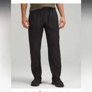 NWT Waterproof Rain Shell Hiking Pant 30&quot;L/  BLK M