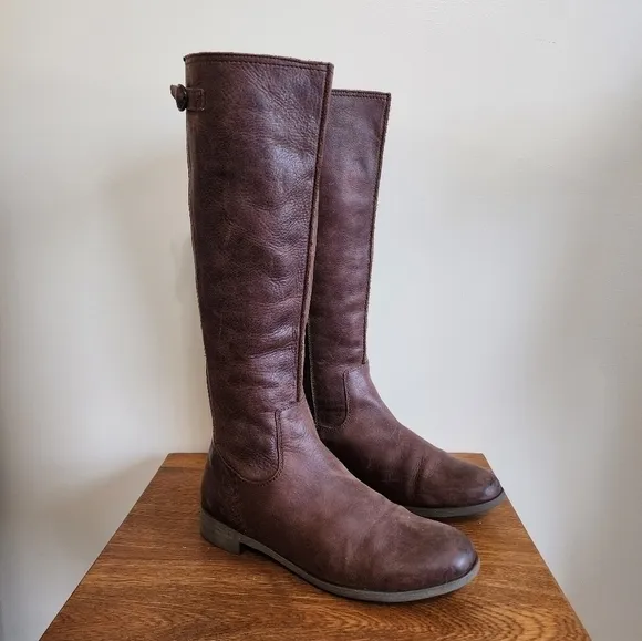 OLUKAI Leather Knee High Boots Kalupili Size 8 Equestrian Brown Stretch Calf