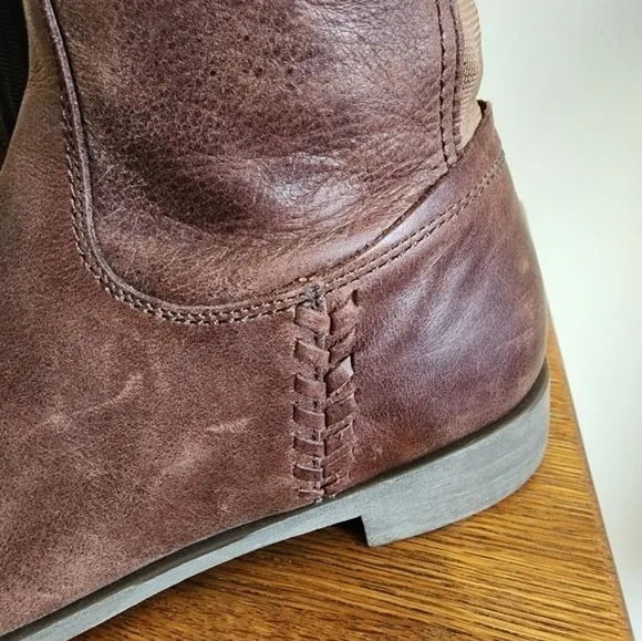 OLUKAI Leather Knee High Boots Kalupili Size 8 Equestrian Brown Stretch Calf