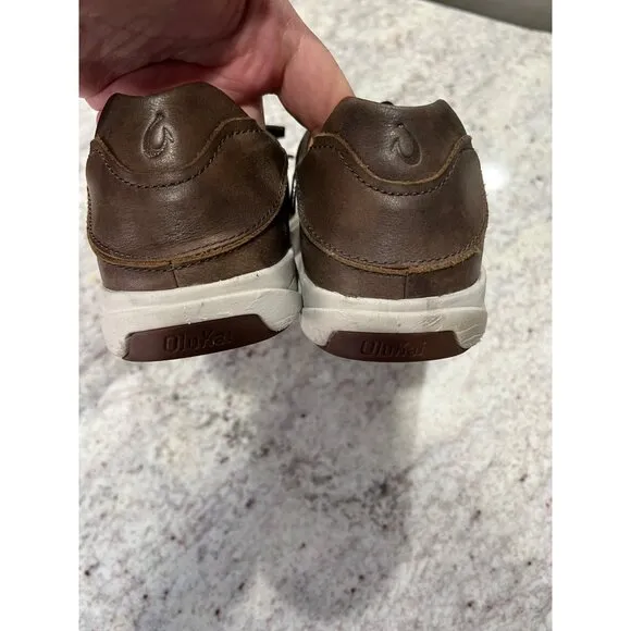 OluKai Men's Lae'ahi Li'Ili‎ Waterproof Leather Shoes - Size 9.5