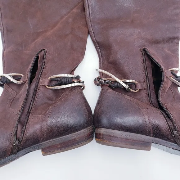 OTBT Women's Trout Creek Tall Riding Boot Brown Leather Harness Size 9 Wide Calf
