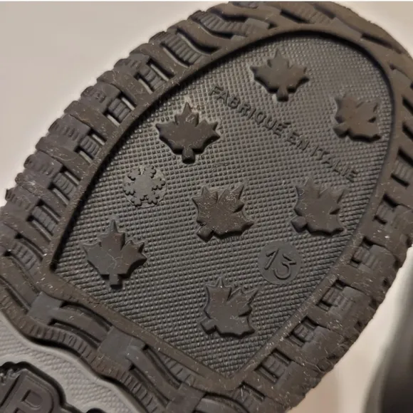 Pajar kids winter boots size 13